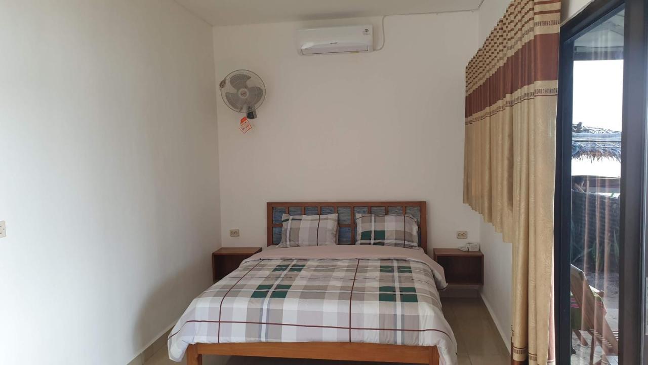 Omah Laut Bondo Jepara - By The Beach, Direct View Of The Sea, Great Base For Water Sports Margokerto Eksteriør billede