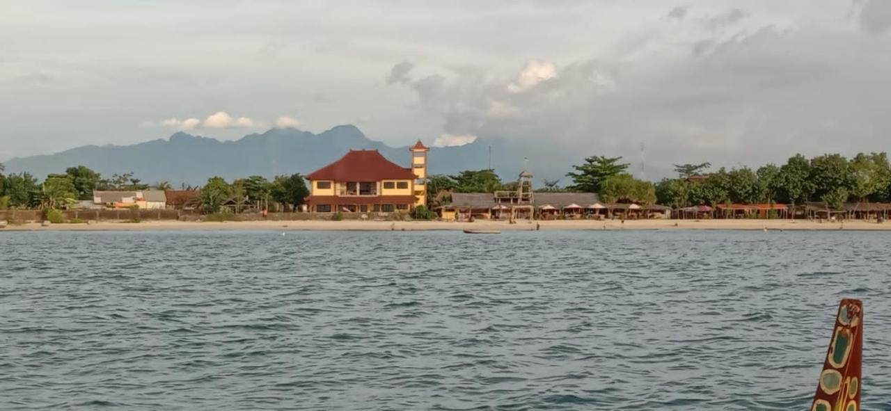 Omah Laut Bondo Jepara - By The Beach, Direct View Of The Sea, Great Base For Water Sports Margokerto Eksteriør billede