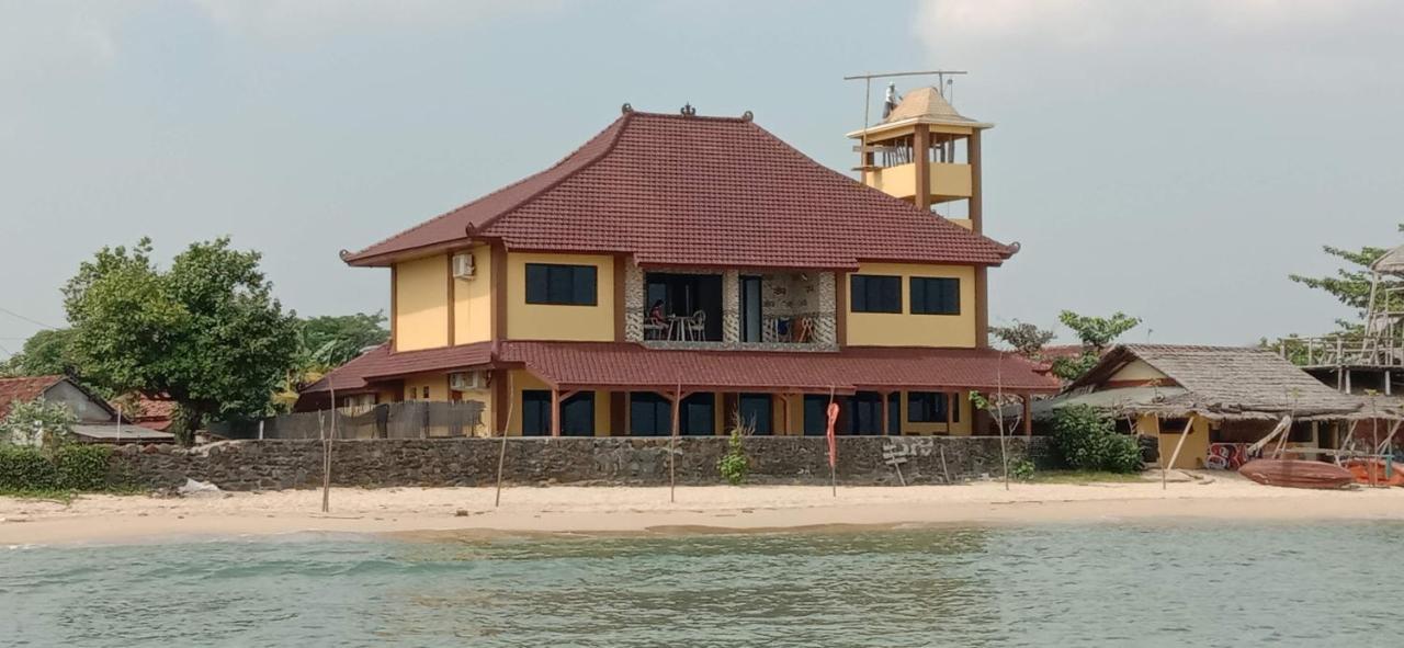 Omah Laut Bondo Jepara - By The Beach, Direct View Of The Sea, Great Base For Water Sports Margokerto Eksteriør billede