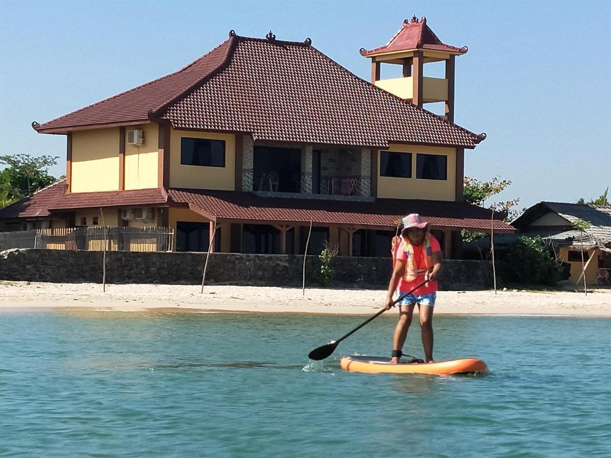 Omah Laut Bondo Jepara - By The Beach, Direct View Of The Sea, Great Base For Water Sports Margokerto Eksteriør billede