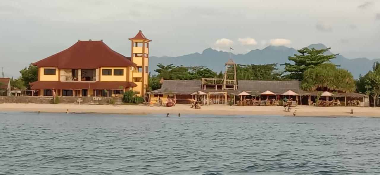Omah Laut Bondo Jepara - By The Beach, Direct View Of The Sea, Great Base For Water Sports Margokerto Eksteriør billede
