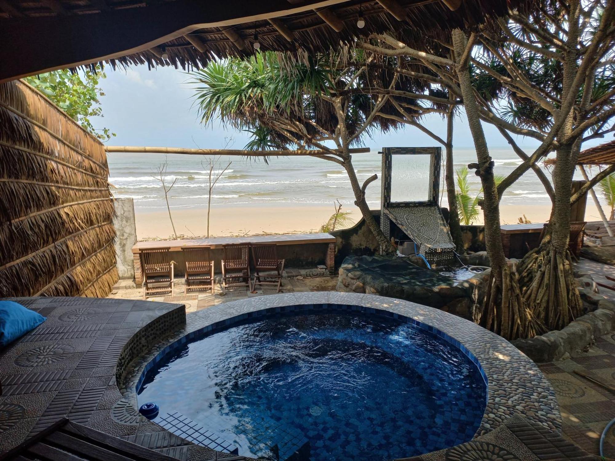Omah Laut Bondo Jepara - By The Beach, Direct View Of The Sea, Great Base For Water Sports Margokerto Eksteriør billede